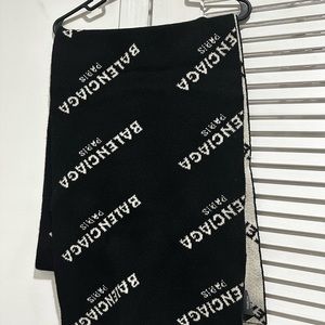 BALENCIAGA Jacquard logo wool scarf